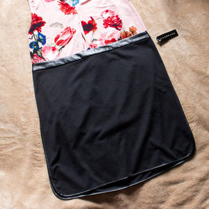2/$20 Black Skirt vegan Leather trim Mini short